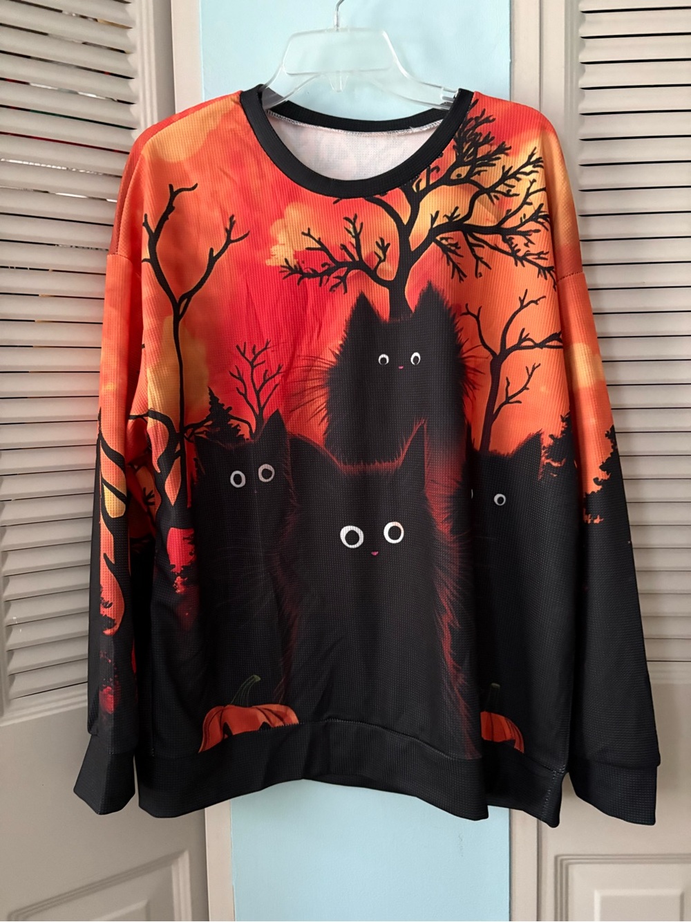 New Cute Halloween black cat shirt.